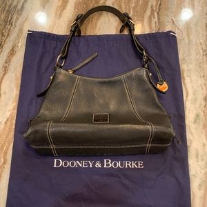 Dooney & Bourke Purse